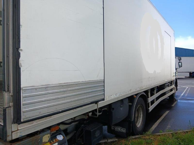 Renault Premium 270 DXI - Refrigerated truck: picture 2 Renault Premium 270 DXI - Refrigerated truck: picture 2