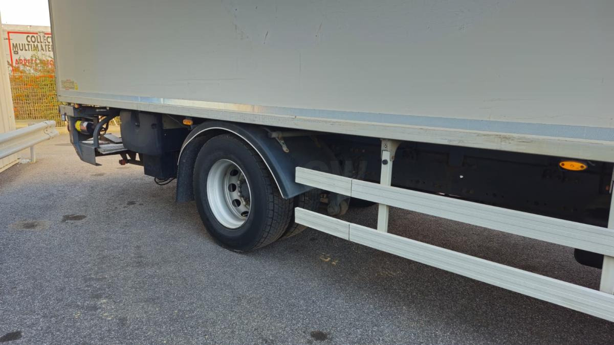 Renault Premium 270 DXI - Refrigerated truck: picture 5 Renault Premium 270 DXI - Refrigerated truck: picture 5