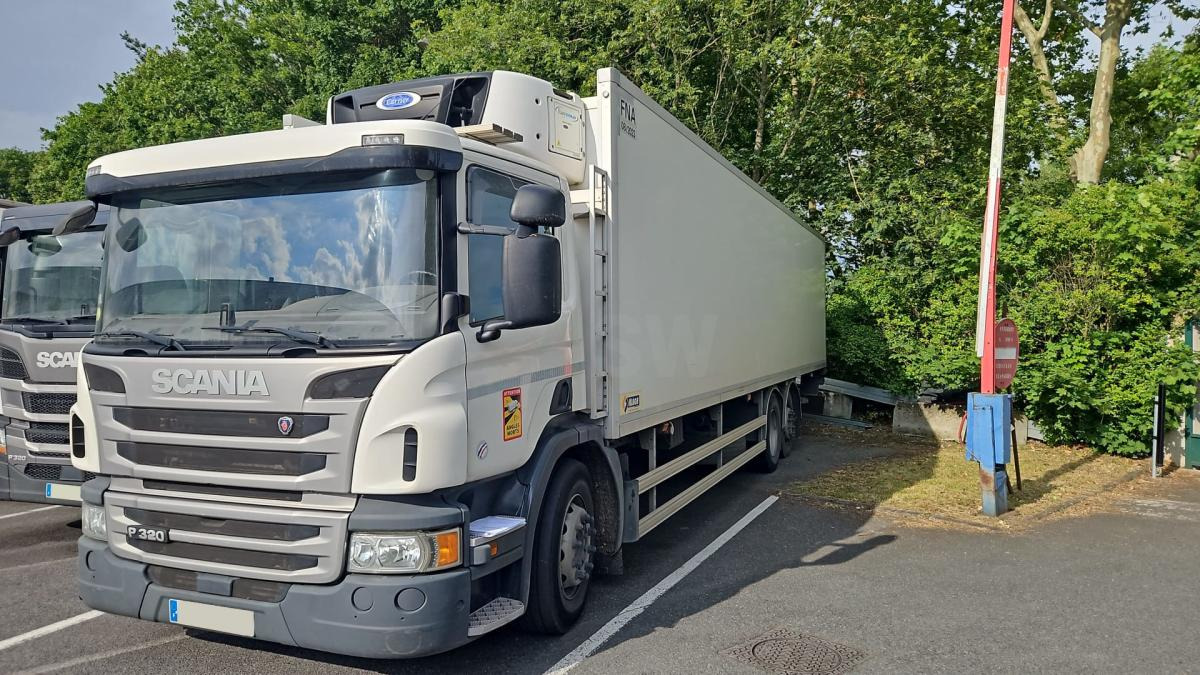 Scania P 320 - Refrigerated truck: picture 3 Scania P 320 - Refrigerated truck: picture 3