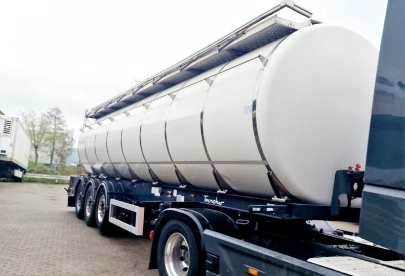 TecnoKar Trailers T3P - Tanker semi-trailer: picture 1 TecnoKar Trailers T3P - Tanker semi-trailer: picture 1