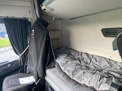 Iveco S-WAY AS 440 S - Tractor unit: picture 5 Iveco S-WAY AS 440 S - Tractor unit: picture 5