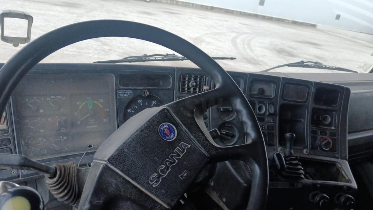 Scania RA 1 36 C - Tractor unit: picture 5 Scania RA 1 36 C - Tractor unit: picture 5