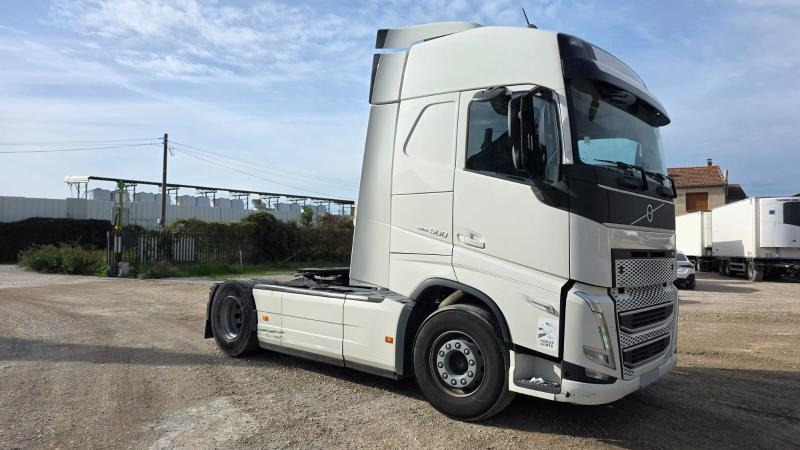 Volvo FH 500 - Tractor unit: picture 1 Volvo FH 500 - Tractor unit: picture 1