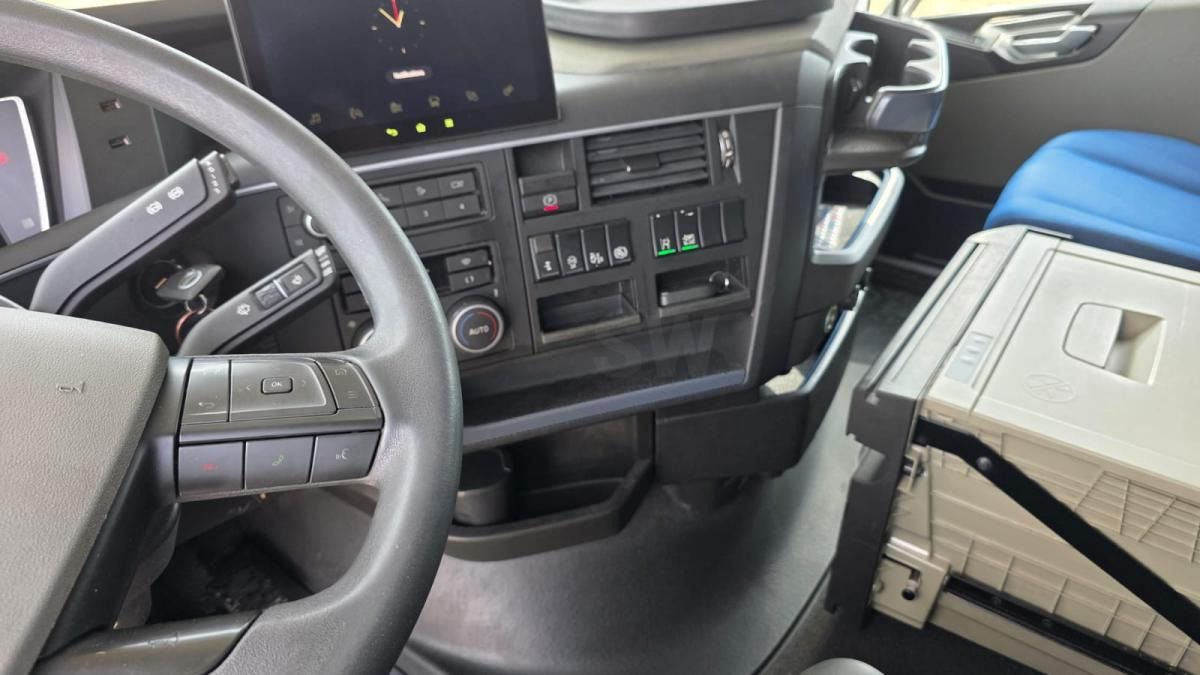 Leasing of Volvo FH 500 Volvo FH 500: picture 15 Leasing of Volvo FH 500 Volvo FH 500: picture 15