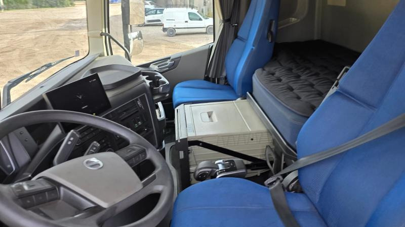 Leasing of Volvo FH 500 Volvo FH 500: picture 13 Leasing of Volvo FH 500 Volvo FH 500: picture 13