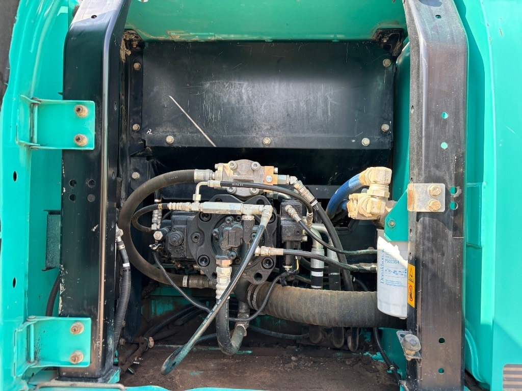 Crawler excavator Kobelco SK 210 LC-9 - SK210 - SK 210: picture 22