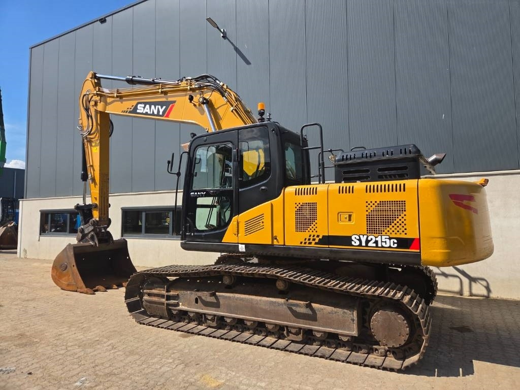 Sany SY215lc (EU model - Fully equipped)  - Crawler excavator: picture 2 Sany SY215lc (EU model - Fully equipped)  - Crawler excavator: picture 2