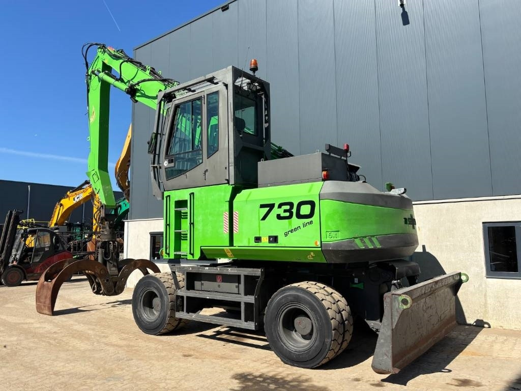 Sennebogen 730 -- Wood application -- incl grapple - Material handler: picture 2 Sennebogen 730 -- Wood application -- incl grapple - Material handler: picture 2