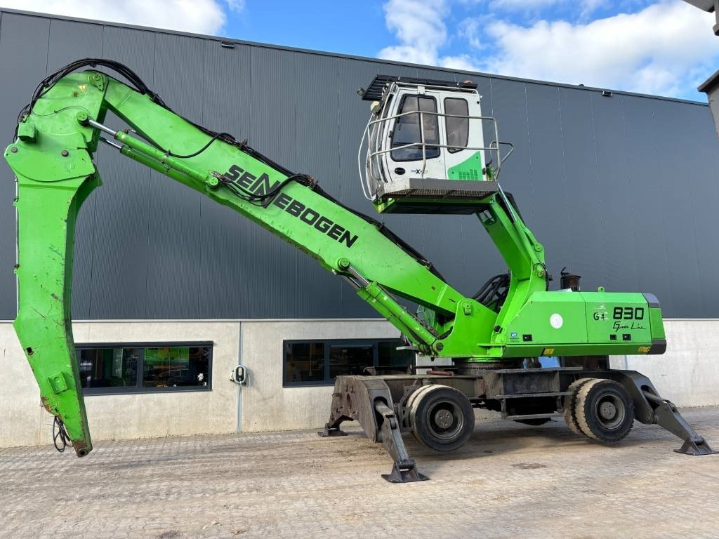Sennebogen 830 -- Vario Tool -- FQC -- Shear - Material handler: picture 1 Sennebogen 830 -- Vario Tool -- FQC -- Shear - Material handler: picture 1