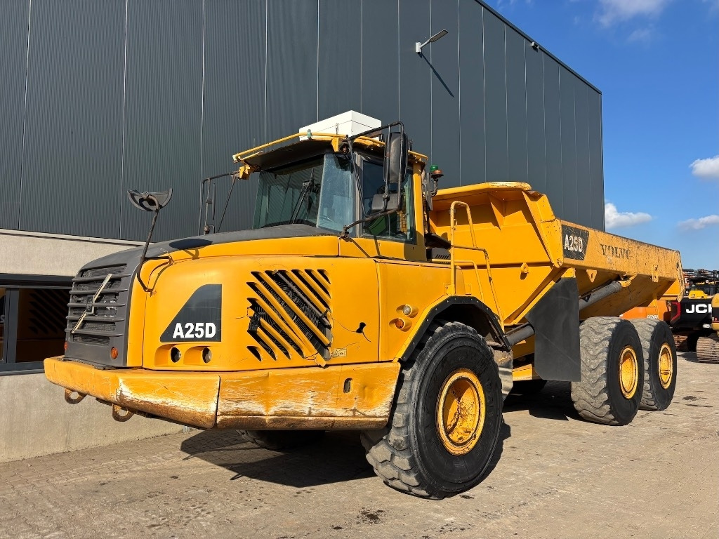 Volvo A 25 D - Articulated dump truck: picture 2 Volvo A 25 D - Articulated dump truck: picture 2