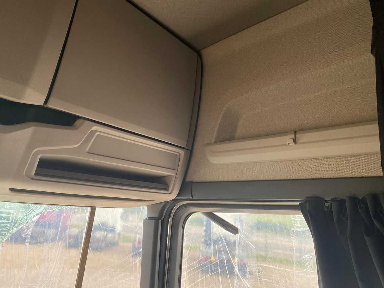 Tractor unit SCANIA R450: picture 20 Tractor unit SCANIA R450: picture 20