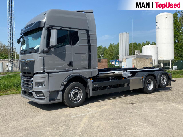 MAN TGX 26.520 6x2-2 BL CH Abrolkipper - Container transporter/ Swap body truck: picture 4 MAN TGX 26.520 6x2-2 BL CH Abrolkipper - Container transporter/ Swap body truck: picture 4