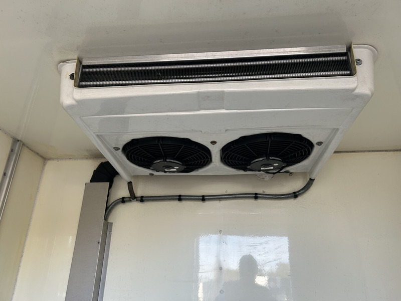 Leasing of Citroën Berlingo 1.9d / 150 dkm / Frigo Box -25 gr. / APK TUV 10-26 Citroën Berlingo 1.9d / 150 dkm / Frigo Box -25 gr. / APK TUV 10-26: picture 9