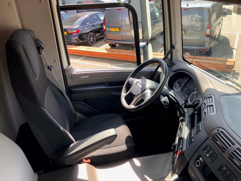 DAF CF 260 FA / Carrier Koeler / Chereau Frigo Box / Laadklep / APK TUV 09-25 - Refrigerated truck: picture 3 DAF CF 260 FA / Carrier Koeler / Chereau Frigo Box / Laadklep / APK TUV 09-25 - Refrigerated truck: picture 3