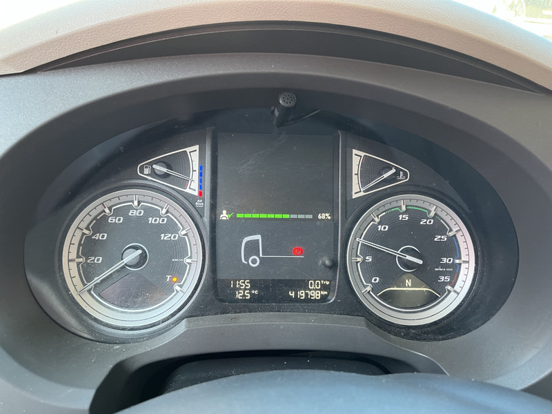 DAF LF 210 FA / 12 Ton / 419 dkm / Koffer / LBW 1500 kg / NL LKW - Box truck: picture 4 DAF LF 210 FA / 12 Ton / 419 dkm / Koffer / LBW 1500 kg / NL LKW - Box truck: picture 4