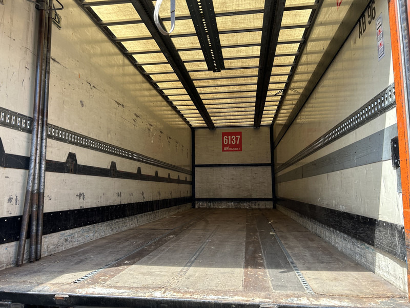 Floor FLMA-18 / Wipkar - Anhanger - Trailer / Alu Box / Loadlift / APK TUV 08-25 - Closed box trailer: picture 3 Floor FLMA-18 / Wipkar - Anhanger - Trailer / Alu Box / Loadlift / APK TUV 08-25 - Closed box trailer: picture 3