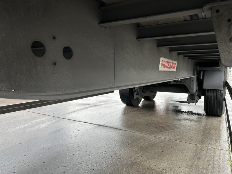 Closed box semi-trailer Fruehauf FSR MD4 / Box / Loadlift 2000 kg / Lift axle: picture 12