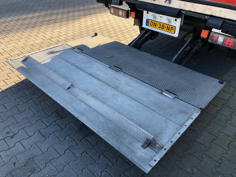 Krone Koeloplegger / Carrier Vector / Liftas / Bloemen / Laadlift / APK-TUV 11-25 - Refrigerated semi-trailer: picture 5 Krone Koeloplegger / Carrier Vector / Liftas / Bloemen / Laadlift / APK-TUV 11-25 - Refrigerated semi-trailer: picture 5
