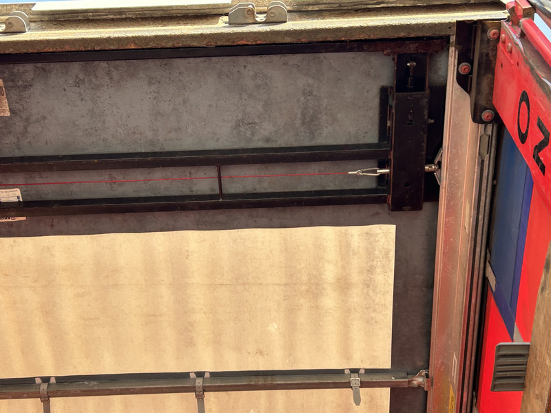 Krone Profi Liner / Curtainside / BPW Drum / NL Trailer - Curtainsider semi-trailer: picture 4 Krone Profi Liner / Curtainside / BPW Drum / NL Trailer - Curtainsider semi-trailer: picture 4