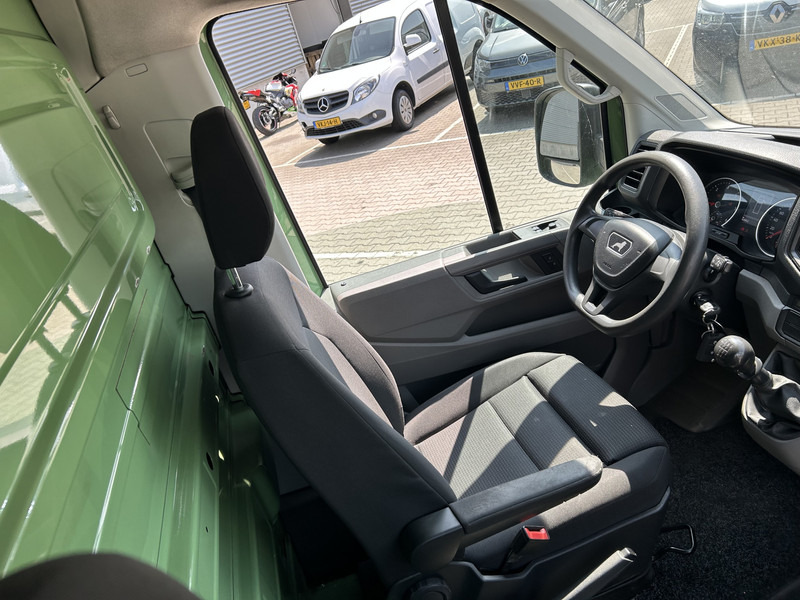 MAN TGE 3.180 2.0 Euro 6 / Box / 420 dkm / Loadlift / Cruise / NL Van - Closed box van: picture 3 MAN TGE 3.180 2.0 Euro 6 / Box / 420 dkm / Loadlift / Cruise / NL Van - Closed box van: picture 3