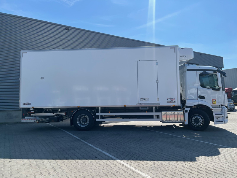 Mercedes-Benz Actros 2124 MULTITEMP / Carrier Koeler / Alleen Te Huur -> 013-7200971 - Refrigerated truck: picture 4 Mercedes-Benz Actros 2124 MULTITEMP / Carrier Koeler / Alleen Te Huur -> 013-7200971 - Refrigerated truck: picture 4