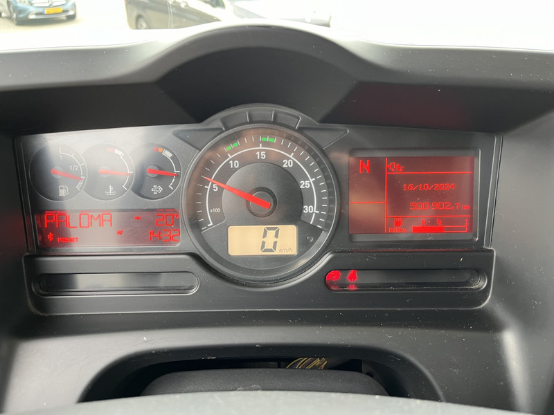 Renault D 250 Euro 6 / Chassis Cabine / 500 dkm / 12 Ton / Full Air - Cab chassis truck: picture 4 Renault D 250 Euro 6 / Chassis Cabine / 500 dkm / 12 Ton / Full Air - Cab chassis truck: picture 4