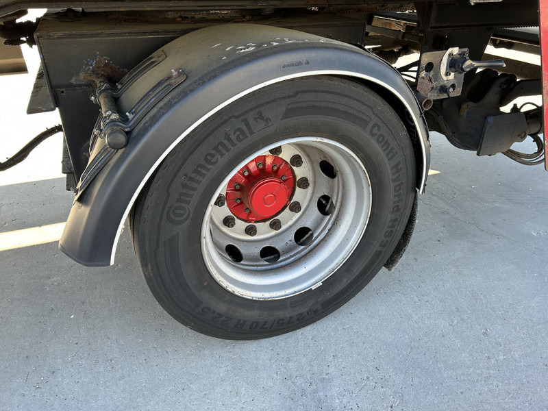 Closed box semi-trailer Renders ROC 12.10 City / Box / Loadlift 2000 kg / NL Trailer: picture 7