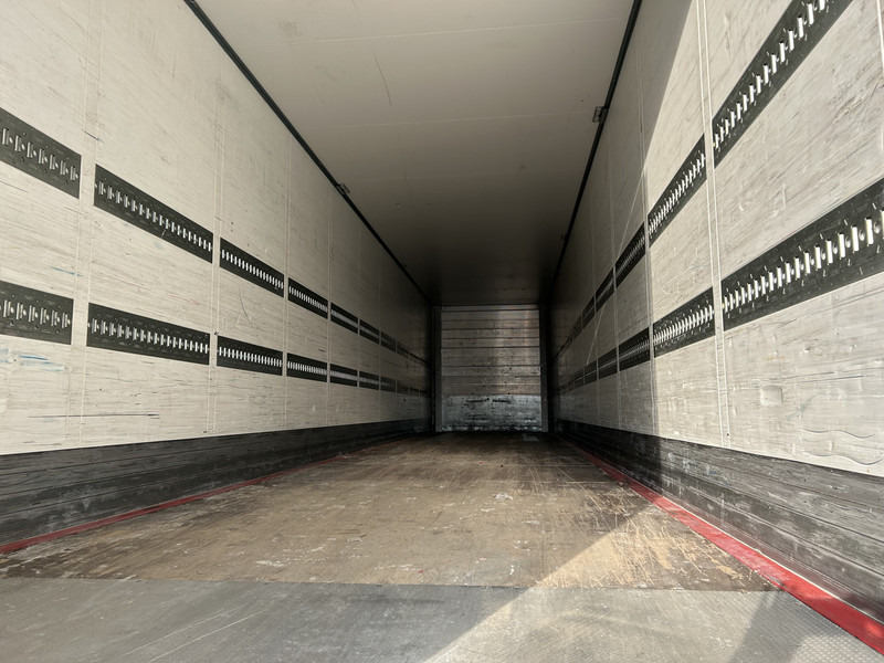 Schmitz Cargobull SCB S3B / Box Trailer / 2x Liftas / APK TUV 09-26 - Closed box semi-trailer: picture 3 Schmitz Cargobull SCB S3B / Box Trailer / 2x Liftas / APK TUV 09-26 - Closed box semi-trailer: picture 3