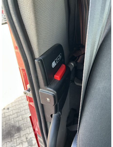 Tractor unit DAF XF 480 FT SC / 708 dkm / PTO Hydraulic / Stand Airco / APK TUV 06-26: picture 13 Tractor unit DAF XF 480 FT SC / 708 dkm / PTO Hydraulic / Stand Airco / APK TUV 06-26: picture 13