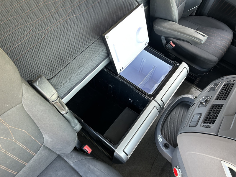 Tractor unit DAF XF 480 FT SC / 708 dkm / PTO Hydraulic / Stand Airco / APK TUV 06-26: picture 10 Tractor unit DAF XF 480 FT SC / 708 dkm / PTO Hydraulic / Stand Airco / APK TUV 06-26: picture 10