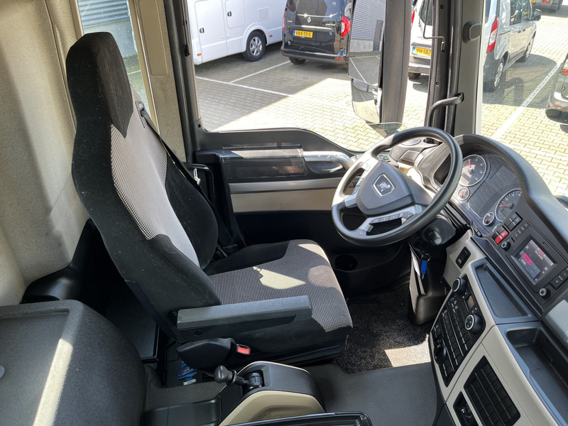 MAN TGS 18.360 Euro 6 / 195 dkm / Airco / NL Truck - Tractor unit: picture 3 MAN TGS 18.360 Euro 6 / 195 dkm / Airco / NL Truck - Tractor unit: picture 3