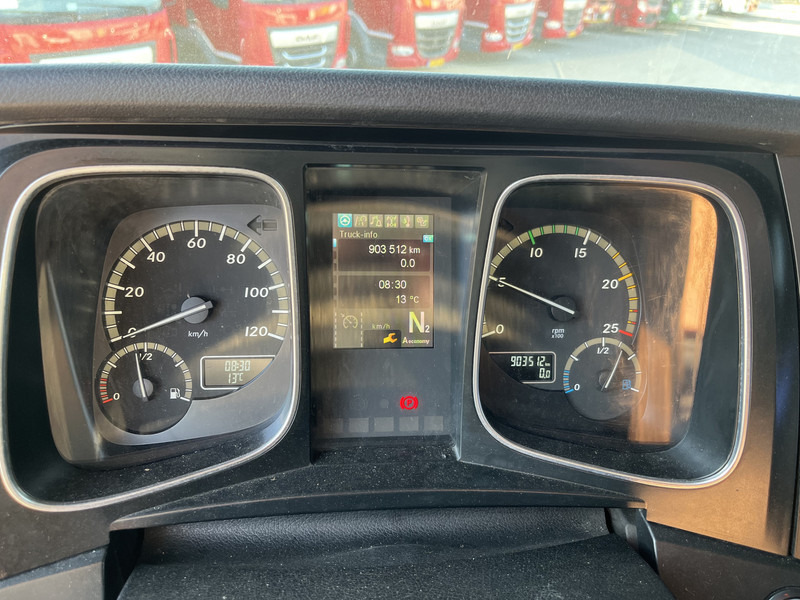 Mercedes-Benz Actros 1842 StreamSpace / 903 dkm / 2 Tanks / NL Truck / 10x in stock - Tractor unit: picture 4 Mercedes-Benz Actros 1842 StreamSpace / 903 dkm / 2 Tanks / NL Truck / 10x in stock - Tractor unit: picture 4