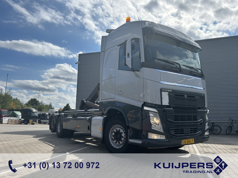 Hook lift truck, Crane truck Volvo FH 460 Globetrotter / VDL Hooklift 25 Ton / 634 dkm / VEB+ / 6x2 / 9 Ton Frontaxle: picture 1