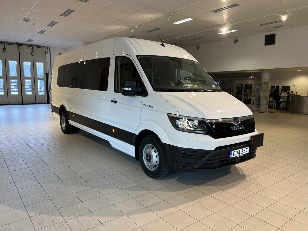 MAN TGE 5.160 Intercity - Minibus, People carrier: picture 1 MAN TGE 5.160 Intercity - Minibus, People carrier: picture 1