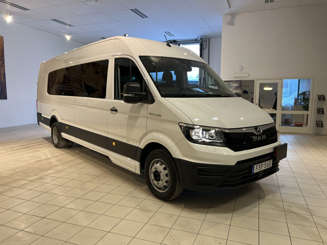 MAN TGE 6.160 Intercity - Minibus, People carrier: picture 1 MAN TGE 6.160 Intercity - Minibus, People carrier: picture 1
