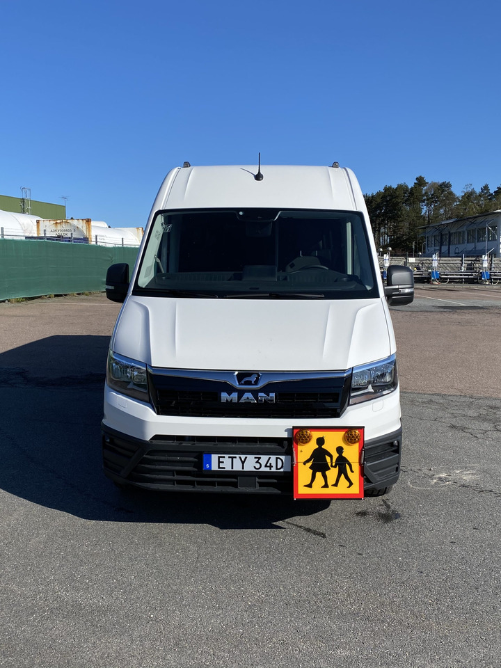 MAN TGE Intercity - Minibus, People carrier: picture 3 MAN TGE Intercity - Minibus, People carrier: picture 3