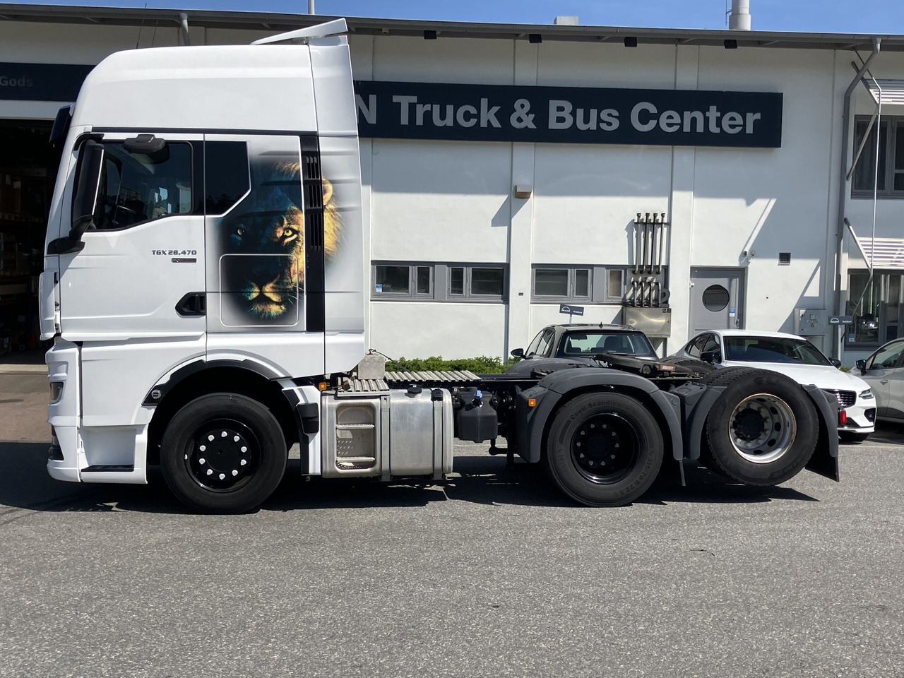 TGX 28.470 6X2 Individual - Tractor unit: picture 4 TGX 28.470 6X2 Individual - Tractor unit: picture 4