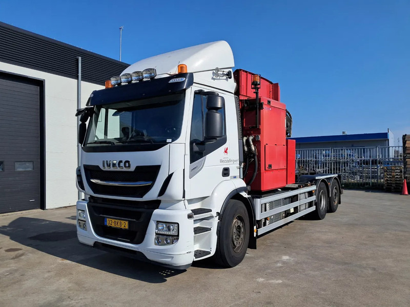 Iveco - Refuse truck: picture 1 Iveco - Refuse truck: picture 1