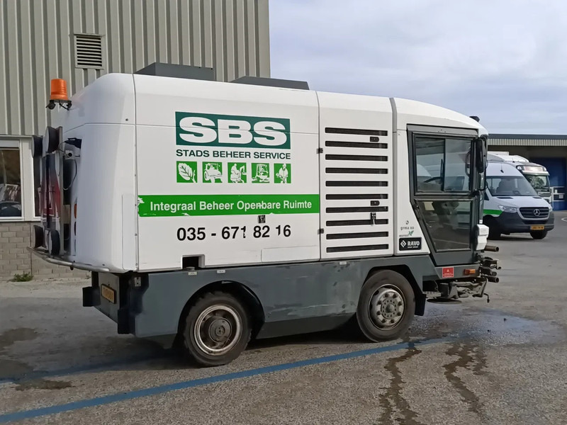 Ravo 540 5-Series 540 - Road sweeper: picture 5 Ravo 540 5-Series 540 - Road sweeper: picture 5