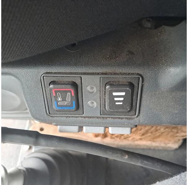 Schmidt CLEANGO 500 CLEANGO 500 - Road sweeper: picture 5 Schmidt CLEANGO 500 CLEANGO 500 - Road sweeper: picture 5