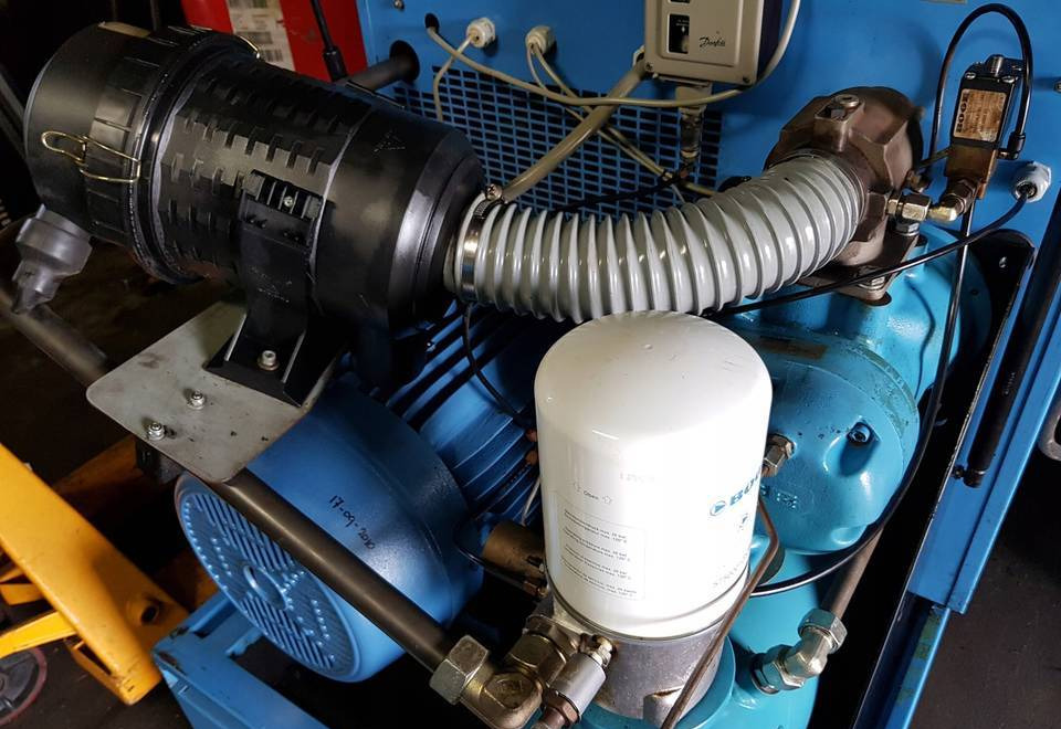 KOMPRESOR ŚRUBOWY BOGE S 29 - Air compressor: picture 4 KOMPRESOR ŚRUBOWY BOGE S 29 - Air compressor: picture 4