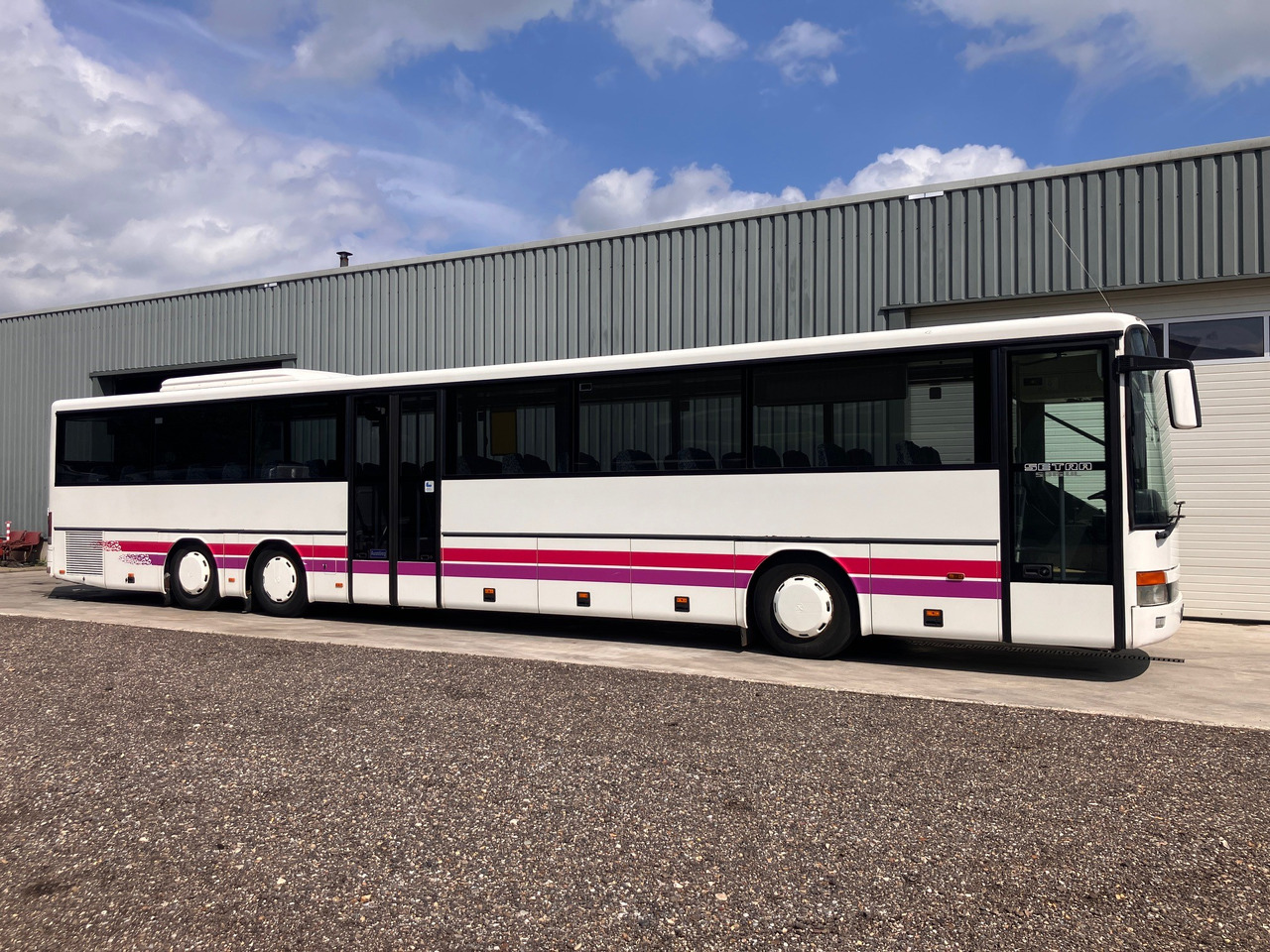 SETRA S319 UL (chassis work) - Suburban bus: picture 1 SETRA S319 UL (chassis work) - Suburban bus: picture 1