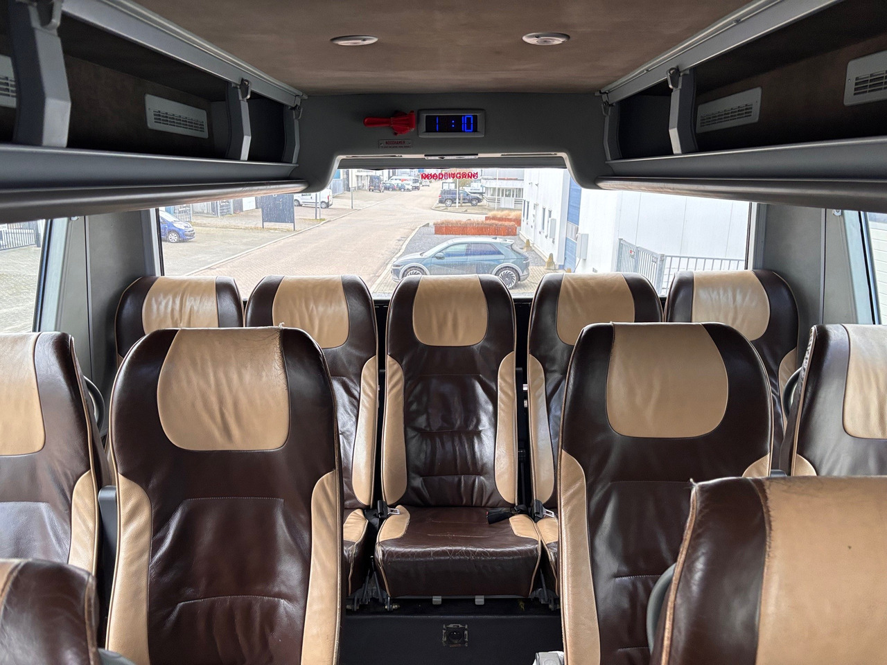 Double-decker bus Vanhool TD927 Astromega EURO 5 Dubbeldekker 90 pax: picture 17