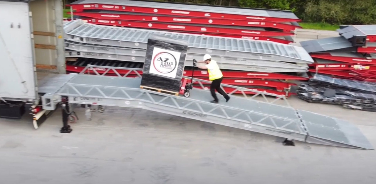 New Loading ramp Loading Ramp with with hydraulic tilting bridge -  AZ RAMP - STAR- 8T FULL GALVA: picture 7