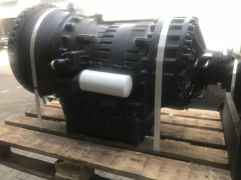Volvo VT1906PT With or Without retarder / With or without second steering pump - Gearbox: picture 1 Volvo VT1906PT With or Without retarder / With or without second steering pump - Gearbox: picture 1