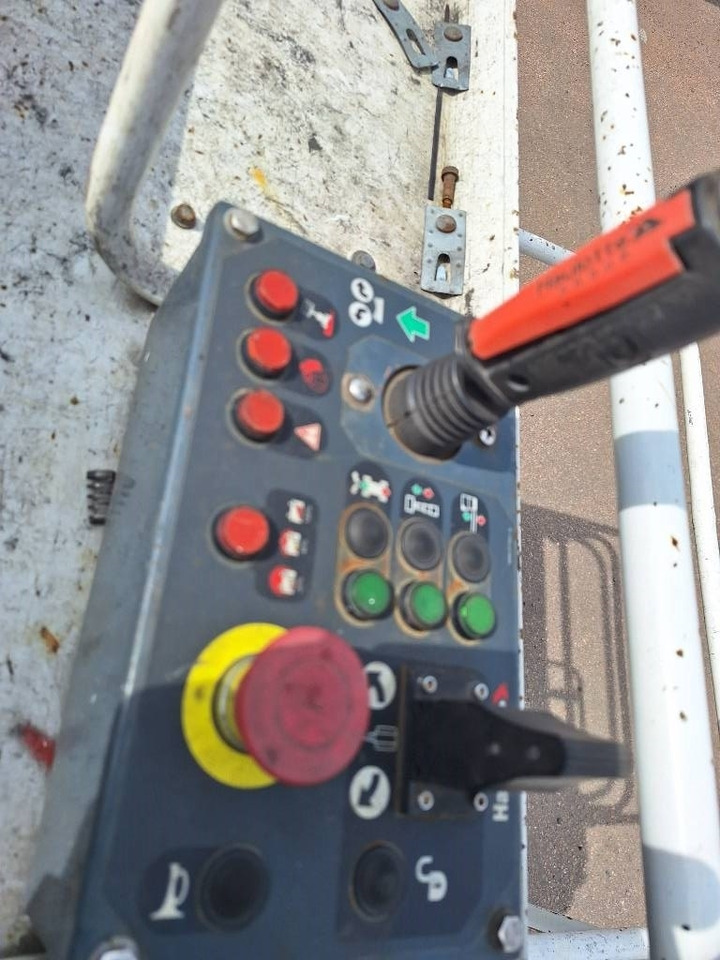 Leasing of Haulotte Star 10 Haulotte Star 10: picture 8 Leasing of Haulotte Star 10 Haulotte Star 10: picture 8