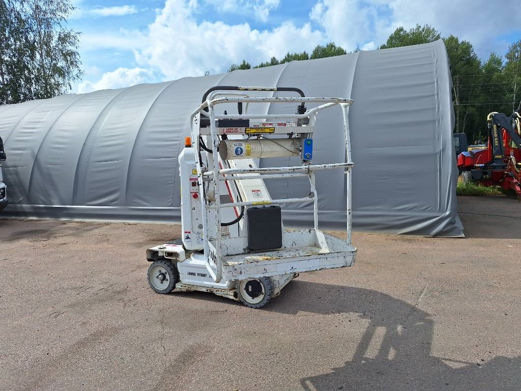 Haulotte Star 10 - Vertical mast lift: picture 4 Haulotte Star 10 - Vertical mast lift: picture 4