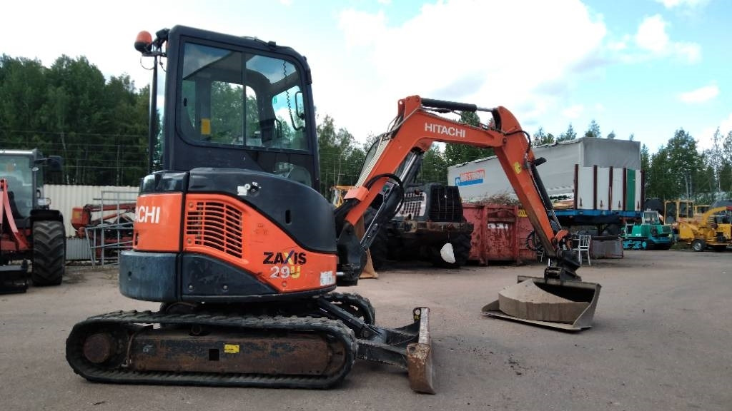 Hitachi ZX 29 U-3 CLR - Mini excavator: picture 3 Hitachi ZX 29 U-3 CLR - Mini excavator: picture 3