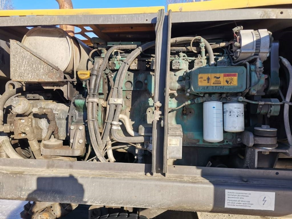 Wheel excavator Volvo EW 180 B: picture 18 Wheel excavator Volvo EW 180 B: picture 18