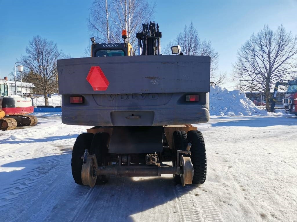 Wheel excavator Volvo EW 180 B: picture 8 Wheel excavator Volvo EW 180 B: picture 8